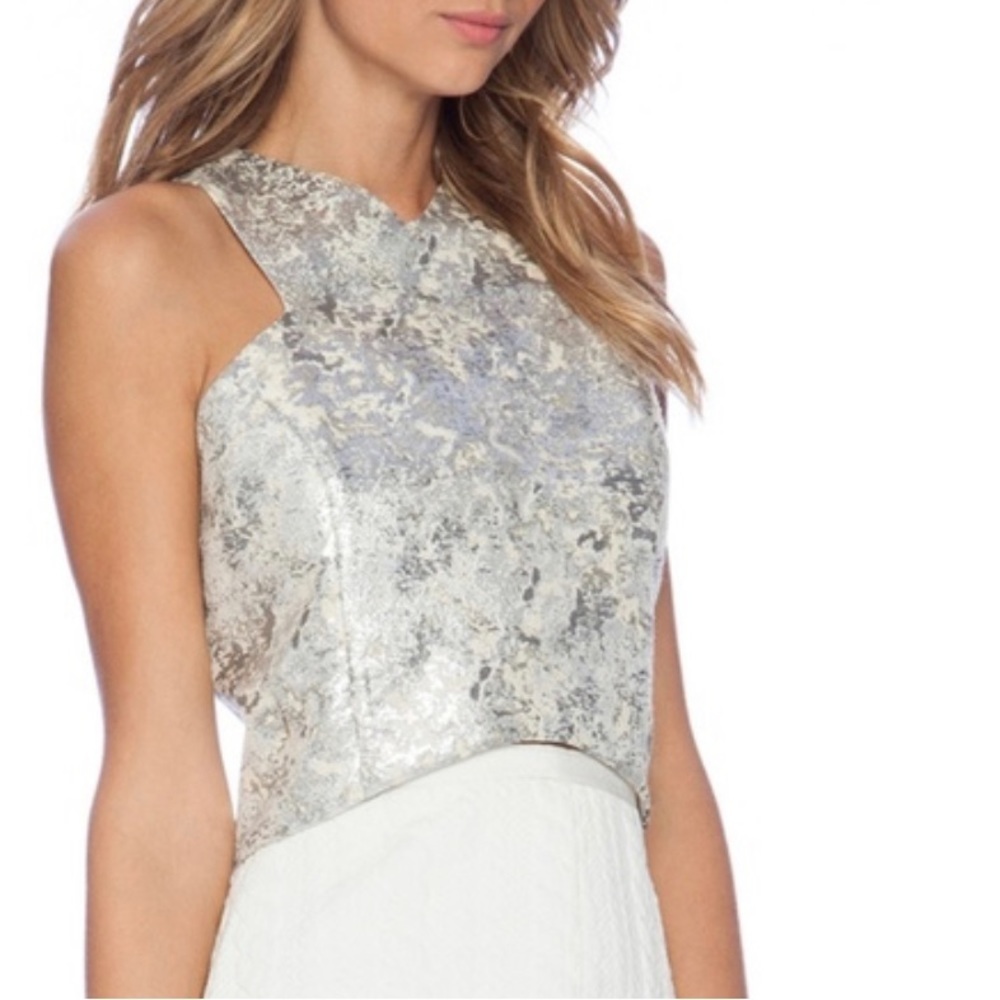 Line & Dot Cameron Crop Top Metallic Size Small